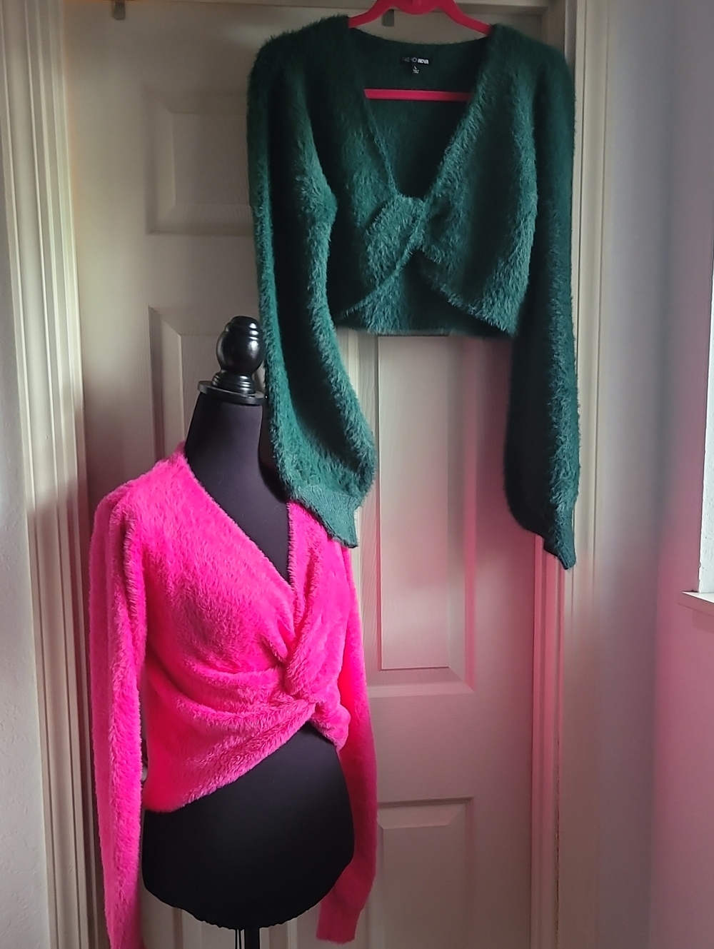 V-Neck Knot-Front Sweater BUNDLE FASHION NOVA Emerald Green+Hot Pink AKIRA FUZZY